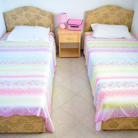 באר Djonovic Apartments מראה חיצוני תמונה